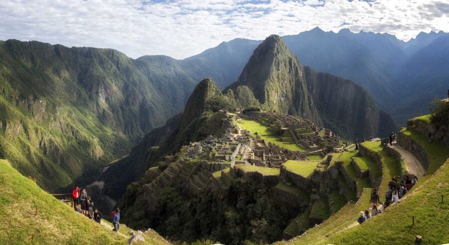 Lima: 7-Day Inca Tour with Flights and Machu Picchu - Who should book this seven-day route