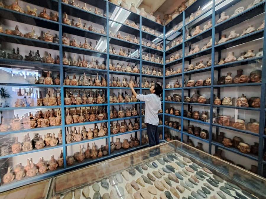 Lima city tour: Larco Museum and Huaca Pucllana - Tuesday planning: Huaca Huallamarca replaces Huaca Pucllana