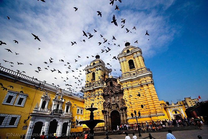 Lima City Tour. Pre-Hispanic, Colonial and Modern Tour. - Guides, transport, and the pace of the day