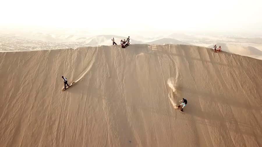 LIMA|| FullDay excursion to the Nazca Lines+Huacachina Oasis - Lunch and the long road to Huacachina