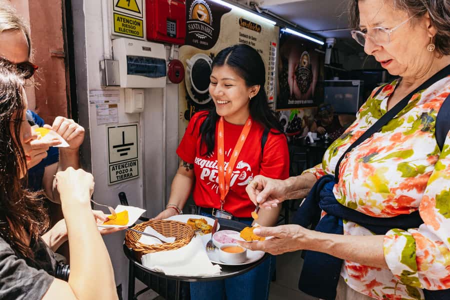 Lima: Historic Center Street Food, Market, and Eateries Tour - Barrio Chino and the Peruvian-Chinese connection