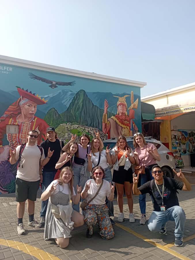 Lima: Historic Center Walking Tour with Pisco Sour Tasting - Key points at a glance