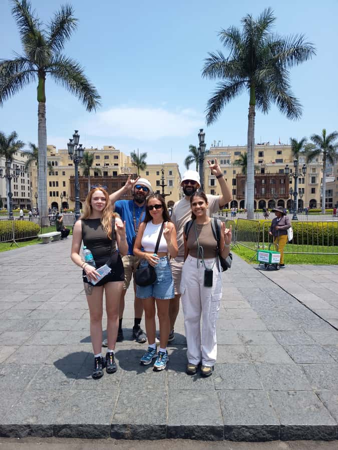 Lima: Historic Center Walking Tour with Pisco Sour Tasting - Timing, walking comfort, and who should book