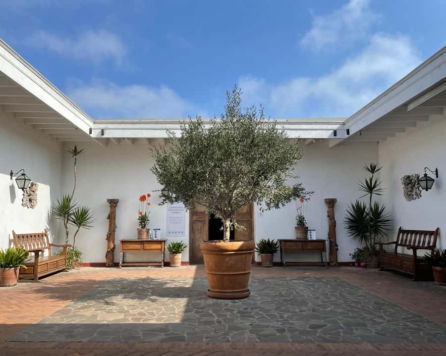 Lima: Larco Museum Entry Ticket - Why the Larco Museum is worth your time in Lima