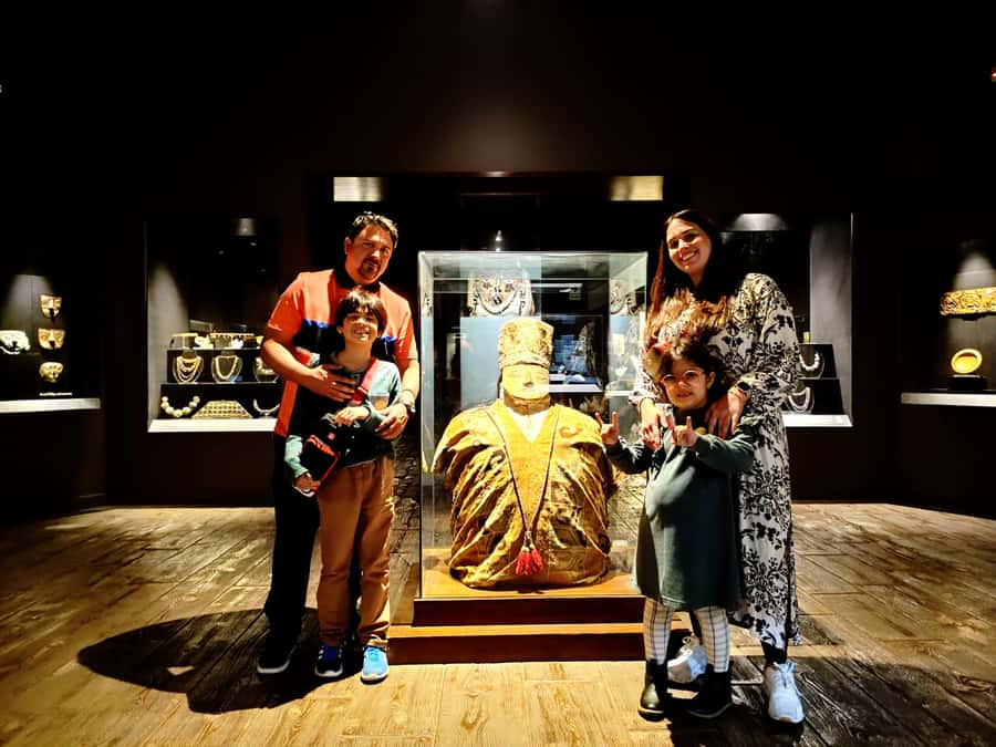 Lima: Larco Museum Entry Ticket & Guided Tour with Pickup - Pickup From Miraflores, Barranco, or San Isidro