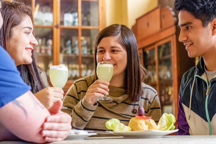Lima: Lights, Pisco, and Fun Night Tour and Pisco Tasting - Key points to know