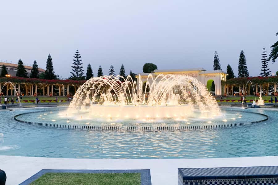 Lima: Lights, Pisco, and Fun Night Tour and Pisco Tasting - Who should book this Lima night tour?
