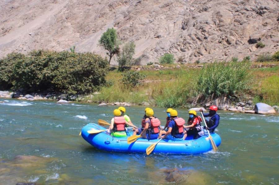 Lima: Lunuhuaná Extreme All In + Cerro Azul + Rafting + ATV + Canopy - Lunch is practical, not a highlight