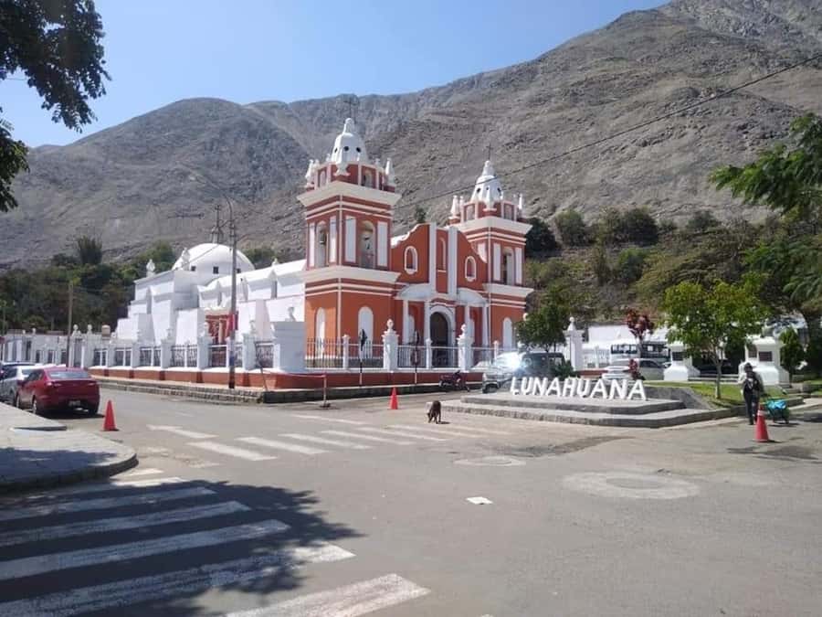 Lima: Lunuhuaná Extreme All In + Cerro Azul + Rafting + ATV + Canopy - Catapalla Bridge and the Cañete River