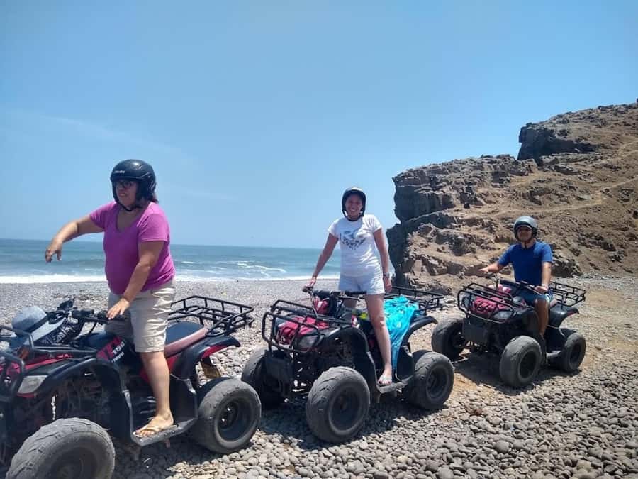 Lima: Lunuhuaná Extreme All In + Cerro Azul + Rafting + ATV + Canopy - Lunahuaná’s main square closes the local visit