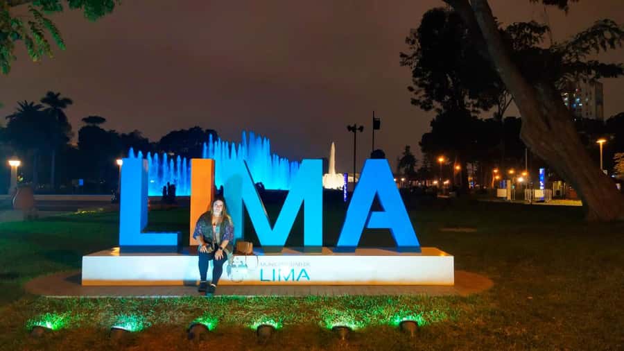 Lima: Magic Water Circuit Tour w/ Transfer & Ticket - Who will enjoy this two-hour outing