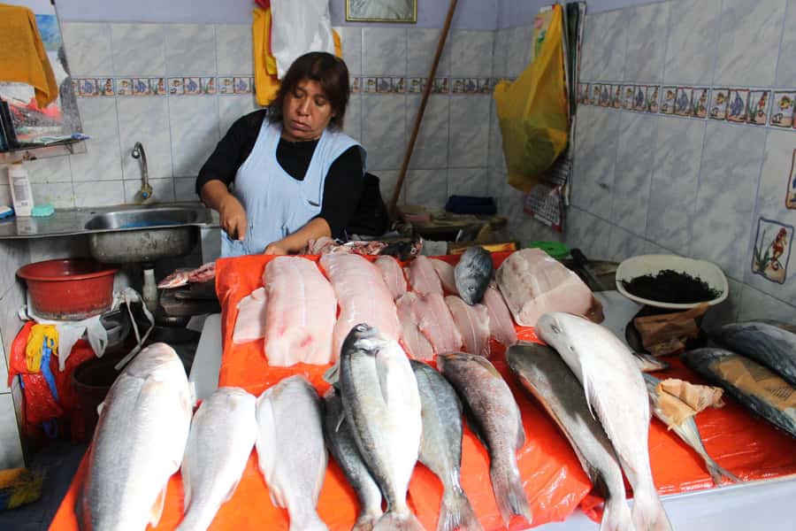 Lima: Market Tour, 35 Fruits Tasting & Cooking Class - Why this Lima cooking class begins at Surquillo Market