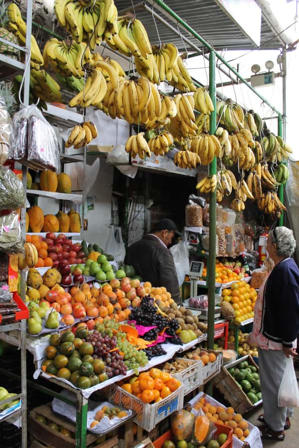 Lima: Market Tour, 35 Fruits Tasting & Cooking Class - A pisco sour and an introduction to Peruvian cuisine