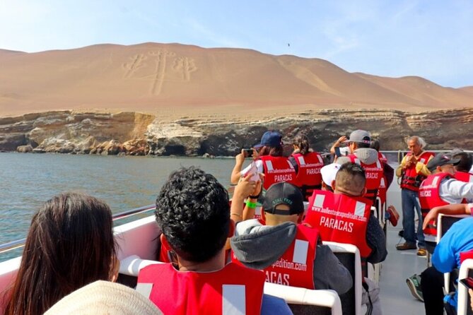 Lima : Paracas & Huacachina- Day to Islas Ballestas & Sandboard - Pisco Nietto: lunch, tasting, and a sales stop