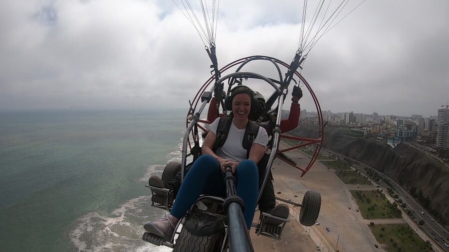 Lima: Paragliding Flight Over Costa Verde Districts - What flying above Lima really gives you