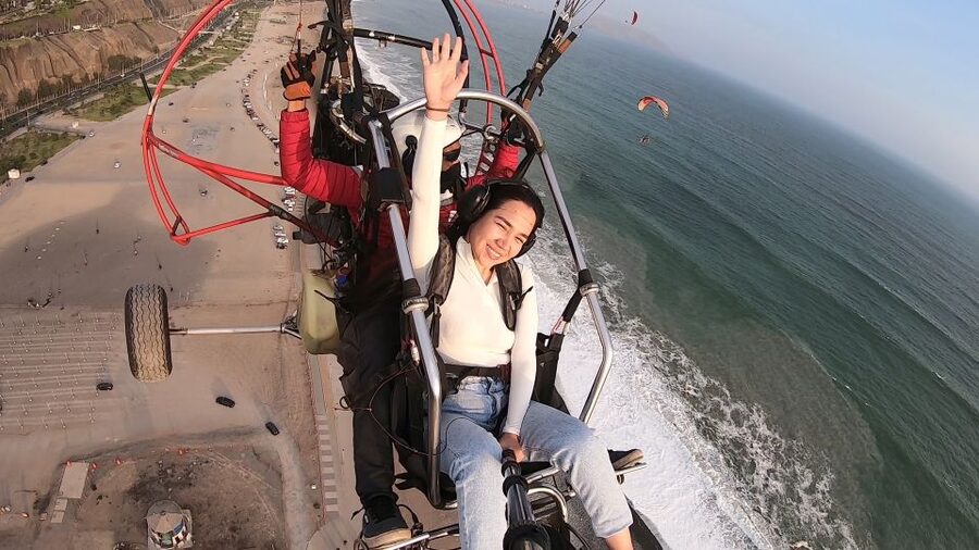 Lima: Paragliding Flight Over Costa Verde Districts - Why the 15-minute flight can feel short