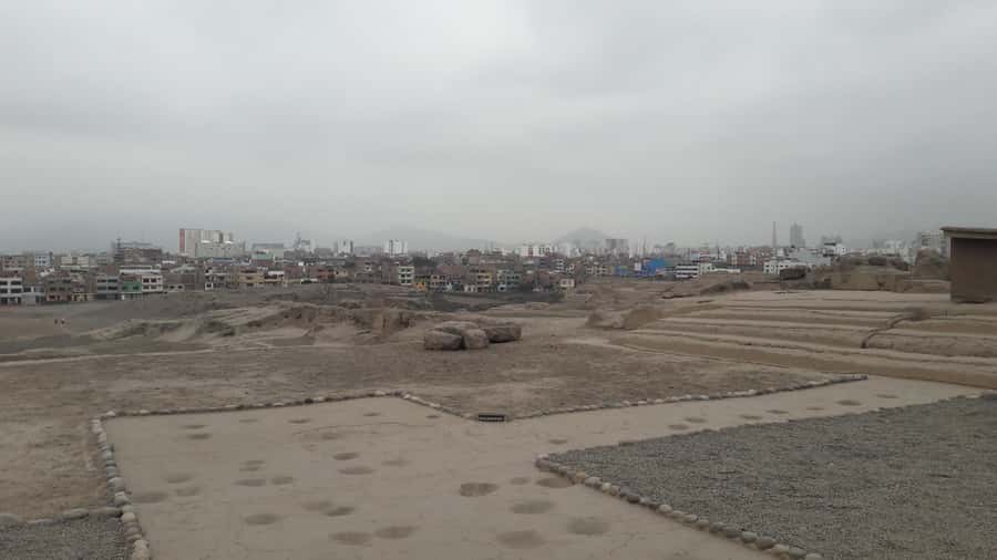 Lima: Private Tour to Huaca Pucllana and Huaca Mateo Salado - What a private guide adds to the visit