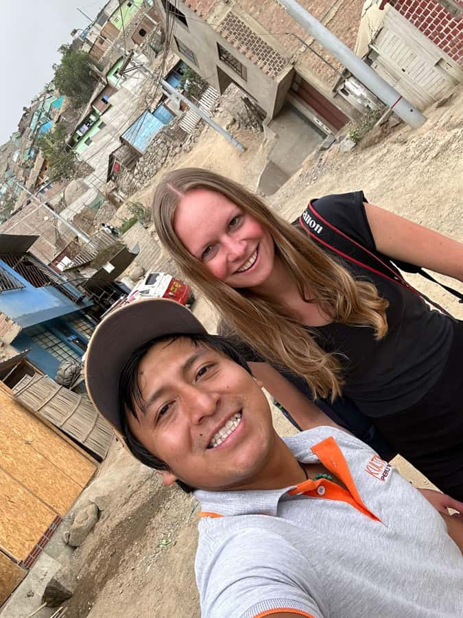 Lima: Shanty Town Exploration - Shopping at a local Peruvian market