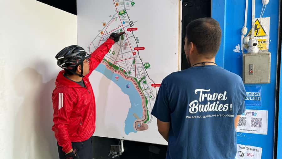 Lima: Sightseeing Bike Tour with Food and Drink Tastings - Starting at Inka Plaza in central Miraflores