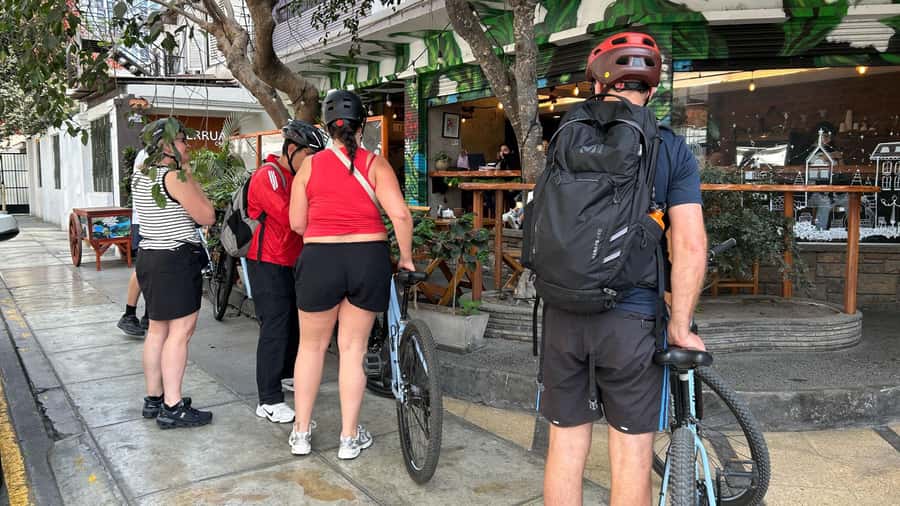 Lima: Sightseeing Bike Tour with Food and Drink Tastings - Surquillo market brings fruit and everyday flavor