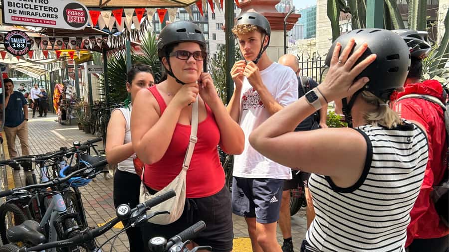 Lima: Sightseeing Bike Tour with Food and Drink Tastings - Terrua coffee starts the day with a local ritual