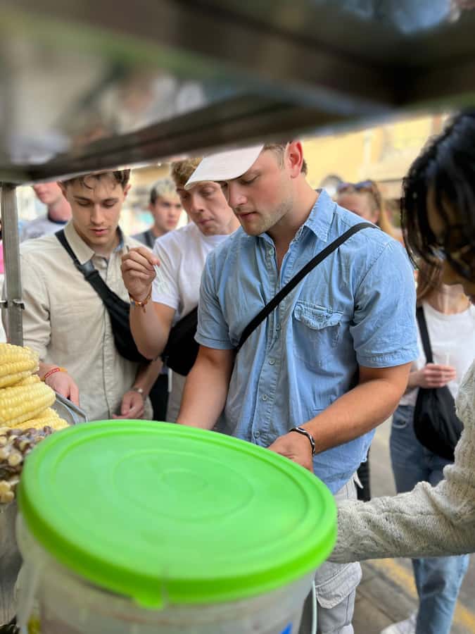 Lima Street Food: A gastronomic adventure through the city. - Chinatown and Lima’s blended food culture