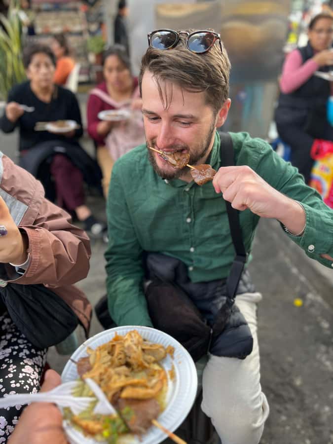 Lima Street Food: A gastronomic adventure through the city. - Who should book this tour?