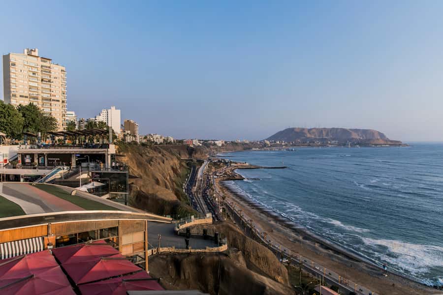 Lima: Tour in Miraflores, San Isidro, Barranco & Chorrillos - El Olivar, San Isidro’s calm opening