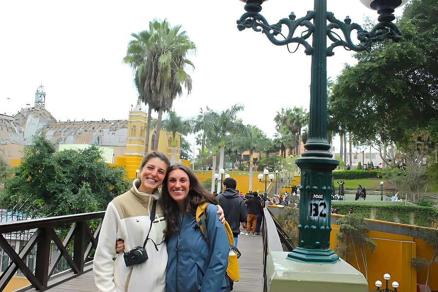 Lima: Tour in Miraflores, San Isidro, Barranco & Chorrillos - Kennedy Park and the Miraflores rhythm