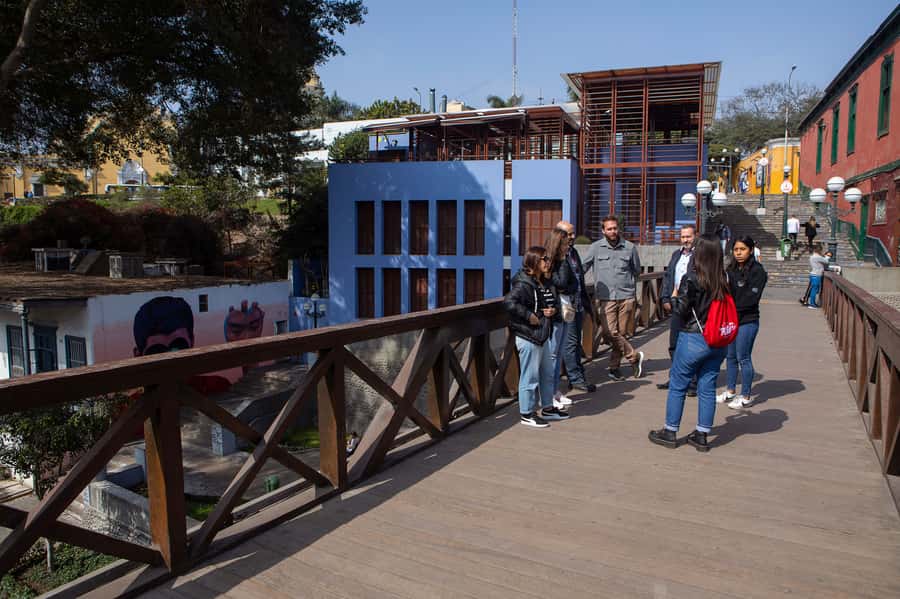 Lima: Ultimate Peruvian Food Tour - The final café stop and the meaning of value