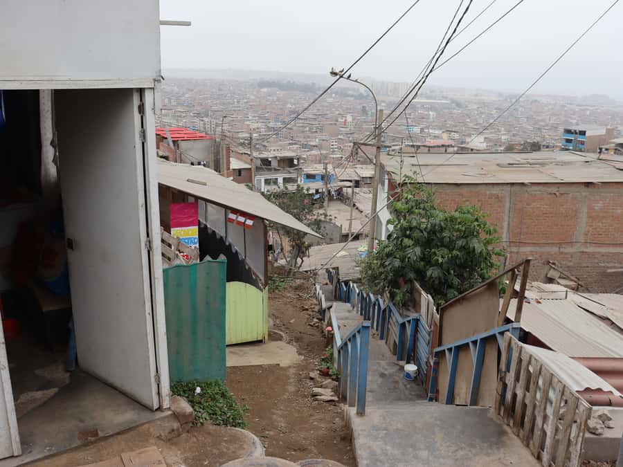 Lima: Villa El Salvador Shanty Town Tour - Homes, neighbors, and the human side of the visit