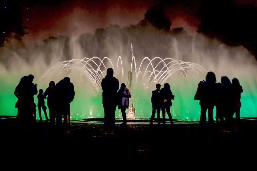 Lima: Water Magic Circuit, Downtown and Catacombs Night Tour - Walking through Lima’s colonial center after dark