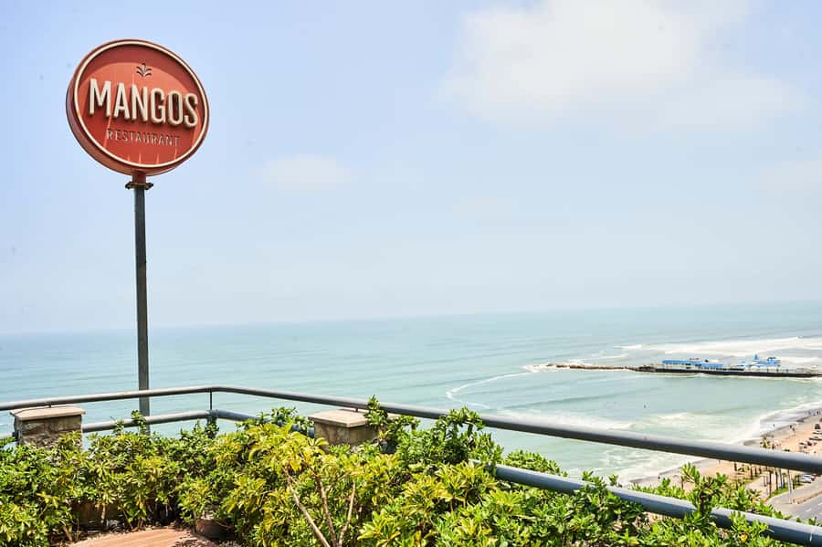 Lunch Menu at Mangos Larcomar restaurant - What the $48 price really covers