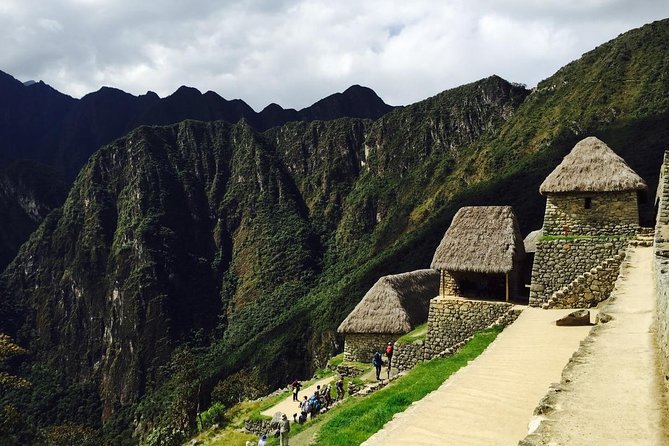 Machu Picchu Entrance Ticket - Buses, queues, rain, and timing