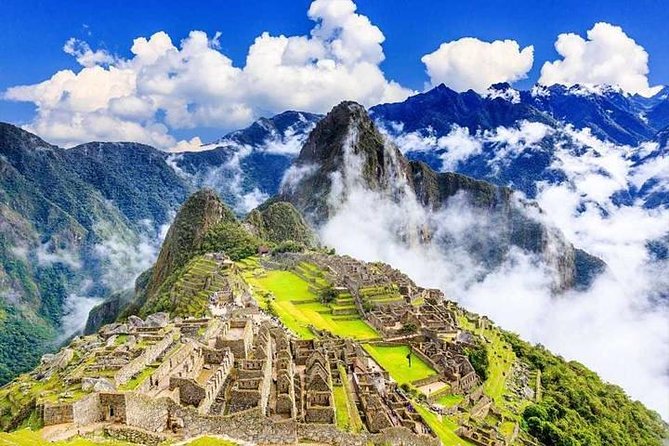 Machu Picchu Entrance Ticket - Walking through the Historic Sanctuary