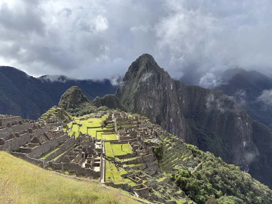 Machu Picchu Entry Ticket and Bus from Aguas Calientes - Entering Machu Picchu with a reserved time