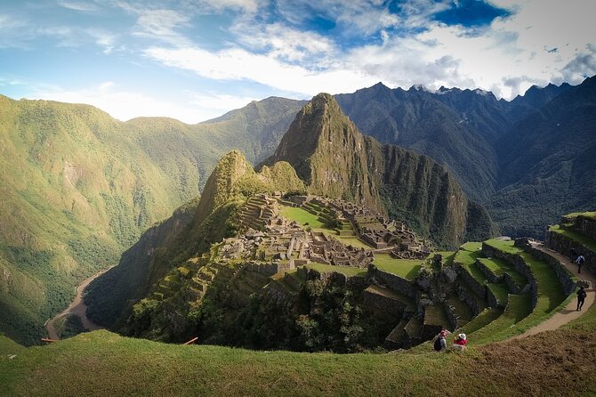 Machu Picchu Full Day Tour from Cusco(Small Groups ) - Aguas Calientes gives you a short break