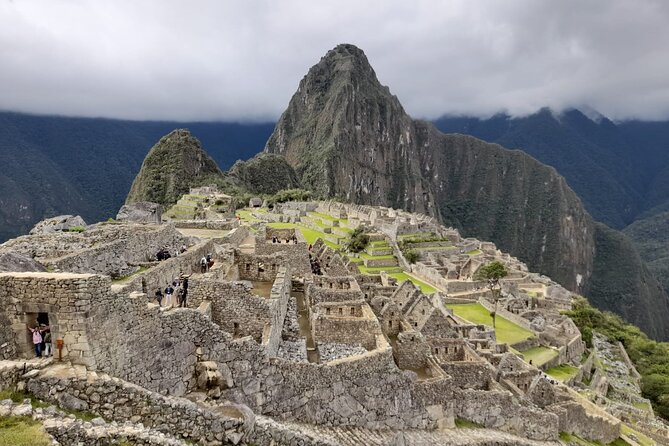 Machu Picchu Private Archaeological and Historical Guided Tour - A guide who adjusts to your pace
