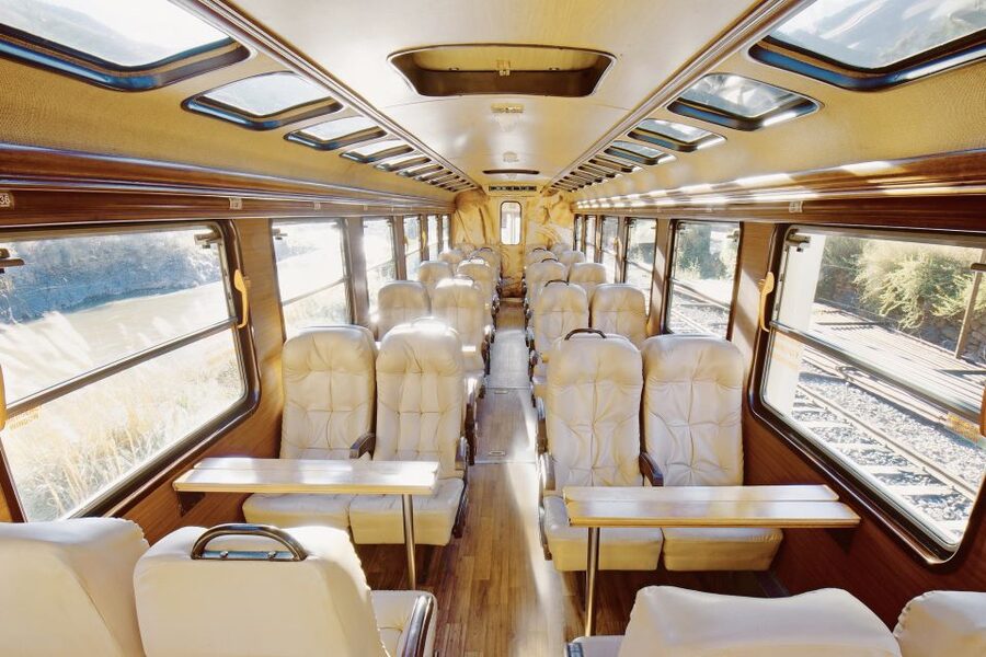 Machu Picchu: Private Full-Day Tour with Afternoon Entrance - From your hotel to Ollantaytambo by private car