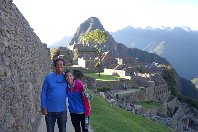 Machu Picchu Private Tour from Aguas Calientes (Tickets included) - The guides are the heart of the experience