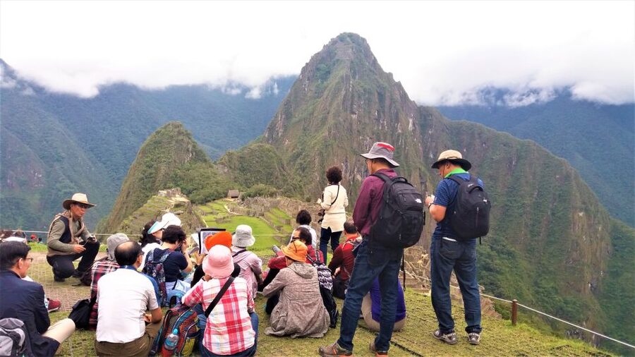Machu Picchu: Private Tour Guide Service - Should you book it?