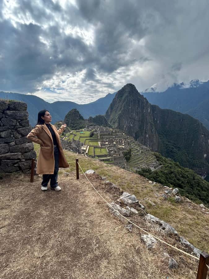 Machu Picchu: Private Tour Guide Service for up to 15 people - The hydraulic system and the practical side of Machu Picchu