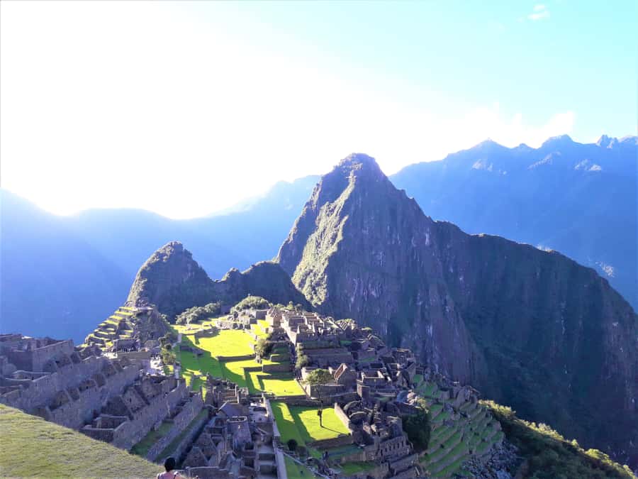Machu Picchu: Private Tour Guide Service - The bus ride and entrance checkpoint