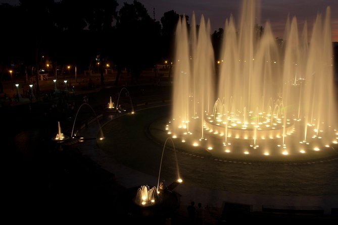 Magic Water Circuit with Dinner - The dinner stop in a 100-year-old house museum