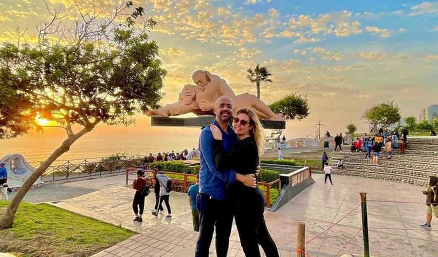 Miraflores & Barranco: Lima’s Modern and Bohemian Tour - The Bridge of Sighs and Chabuca Granda Square