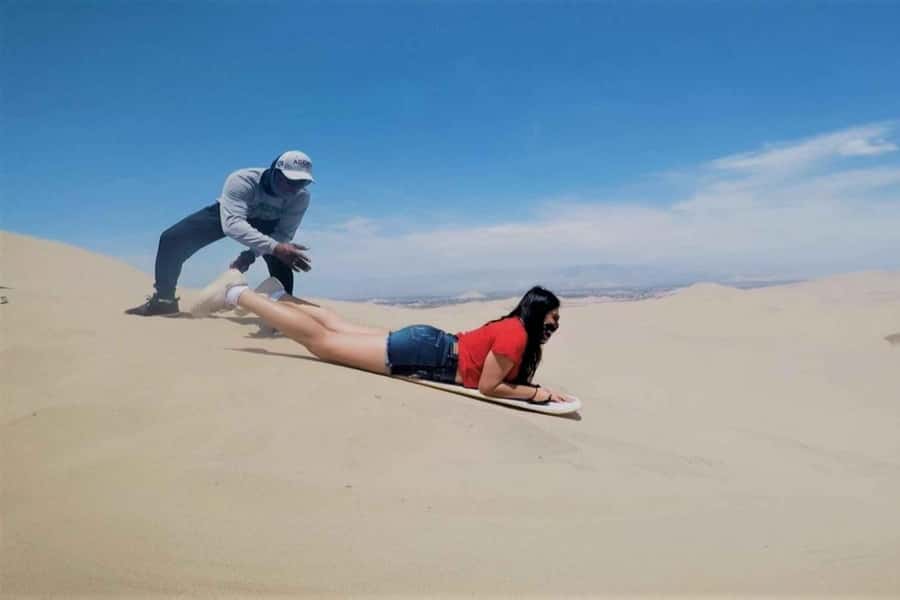 Nasca: Ocongalla Aqueduct Sandboarding in the Usaka desert - The Usaka Dunes bring the speed