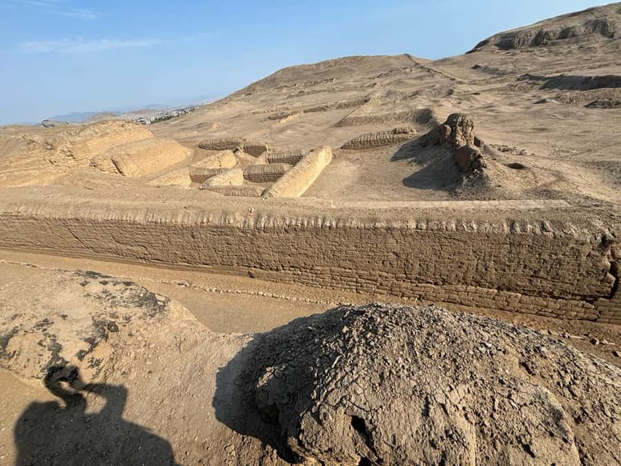 Pachacamac: Private tour of the Great Archaeological Sanctuary and Site Museum - Chorrillos and the road south