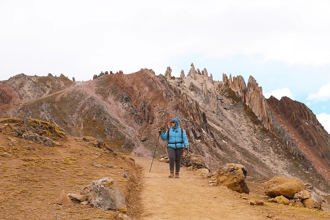 Palccoyo Rainbow Mountain Full Day Tour from Cusco - Reaching Palccoyo and the first hard steps