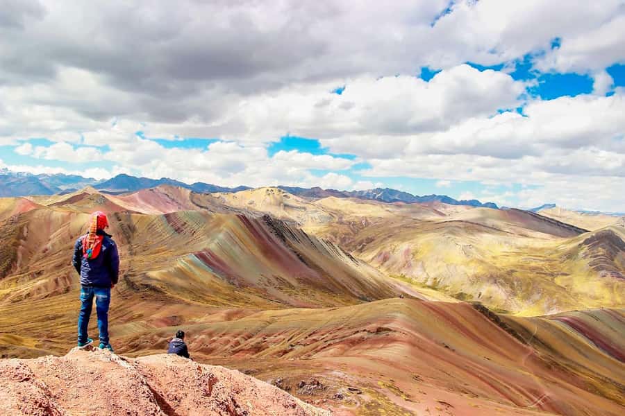 Palcoyo mountain hiking + stone forests - 4:00 to 5:00 a.m. pickup in Cusco
