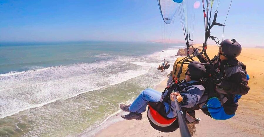 Paracas : Paragliding - Fly Like a Bird - What to bring for a comfortable flight